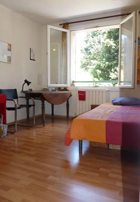 
                                                Colocation
                                                 Chambre 14m2 chez l'habitant à Aix-en-Provence