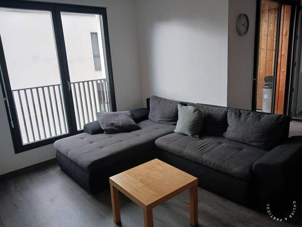 
                                                Colocation
                                                 Chambre 14m2 dans une colocation 110 m² Meublée