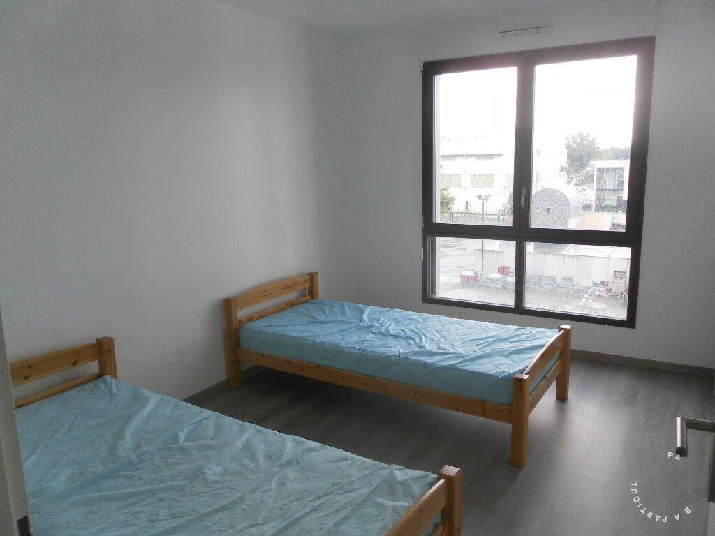 
                                                Colocation
                                                 Chambre 14m2 dans une colocation 110 m² Meublée