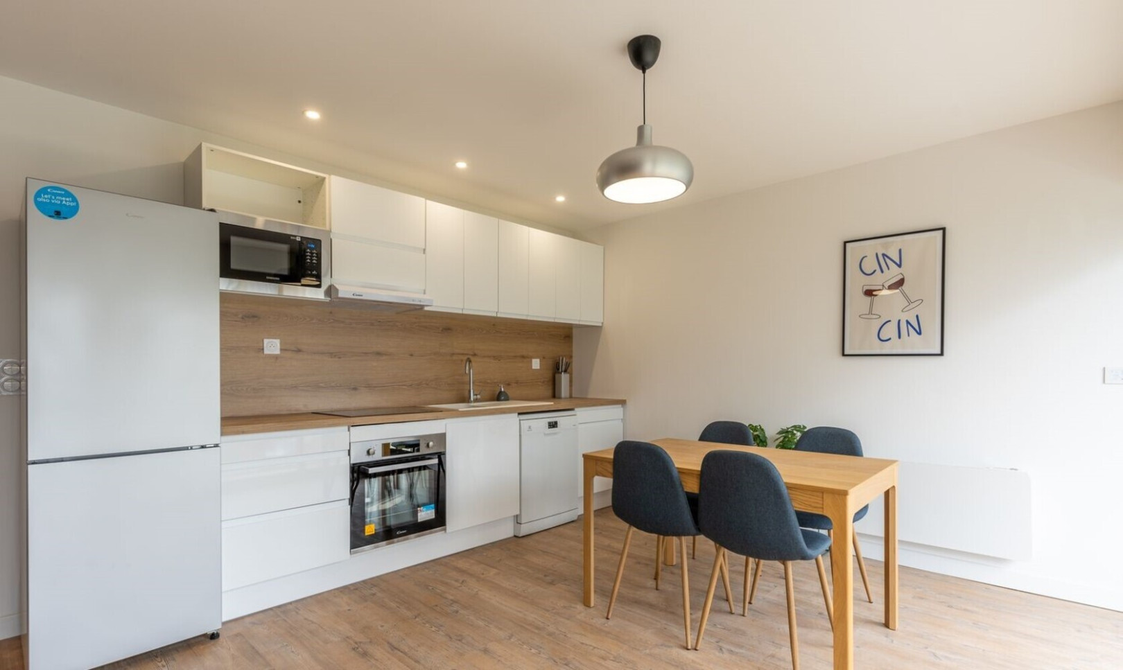 
                                                Colocation
                                                 Chambre 2 -  1 chambre disponible en colocation