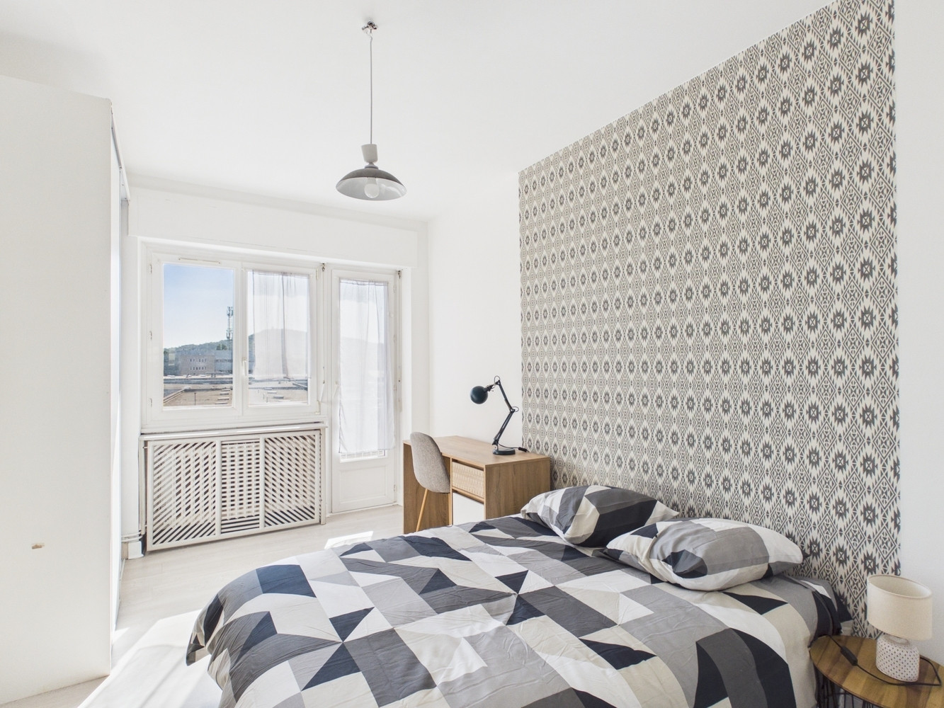 
                                                Colocation
                                                 Chambre 2 - Appartement 5 pièces