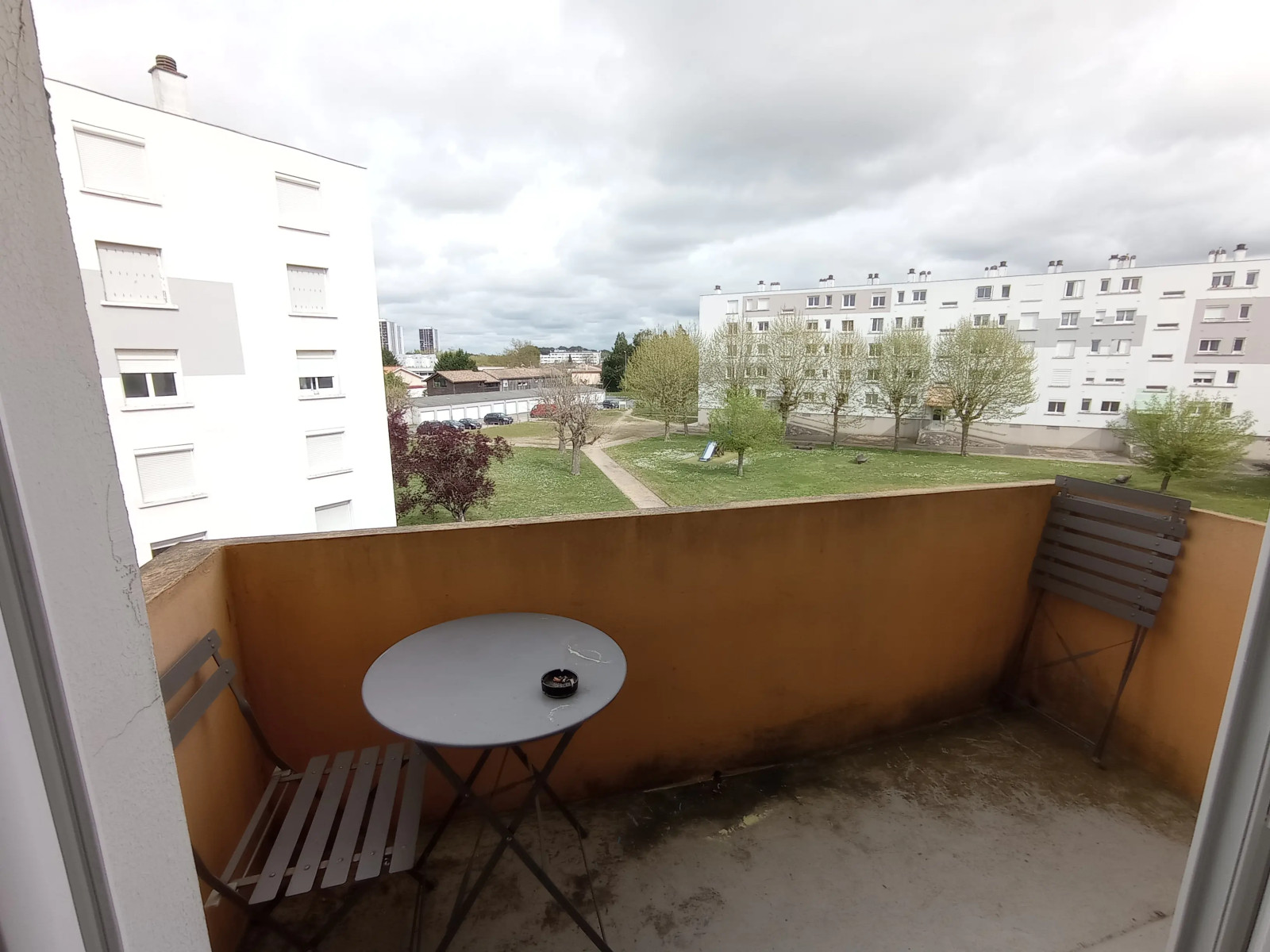 
                                                Colocation
                                                 Chambre 20m² à pessac