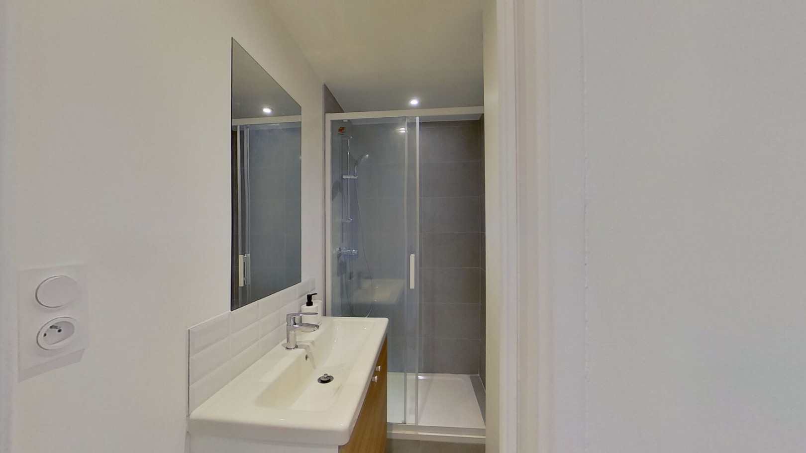 
                                                Colocation
                                                 Chambre 3 -  1 chambre disponible en colocation