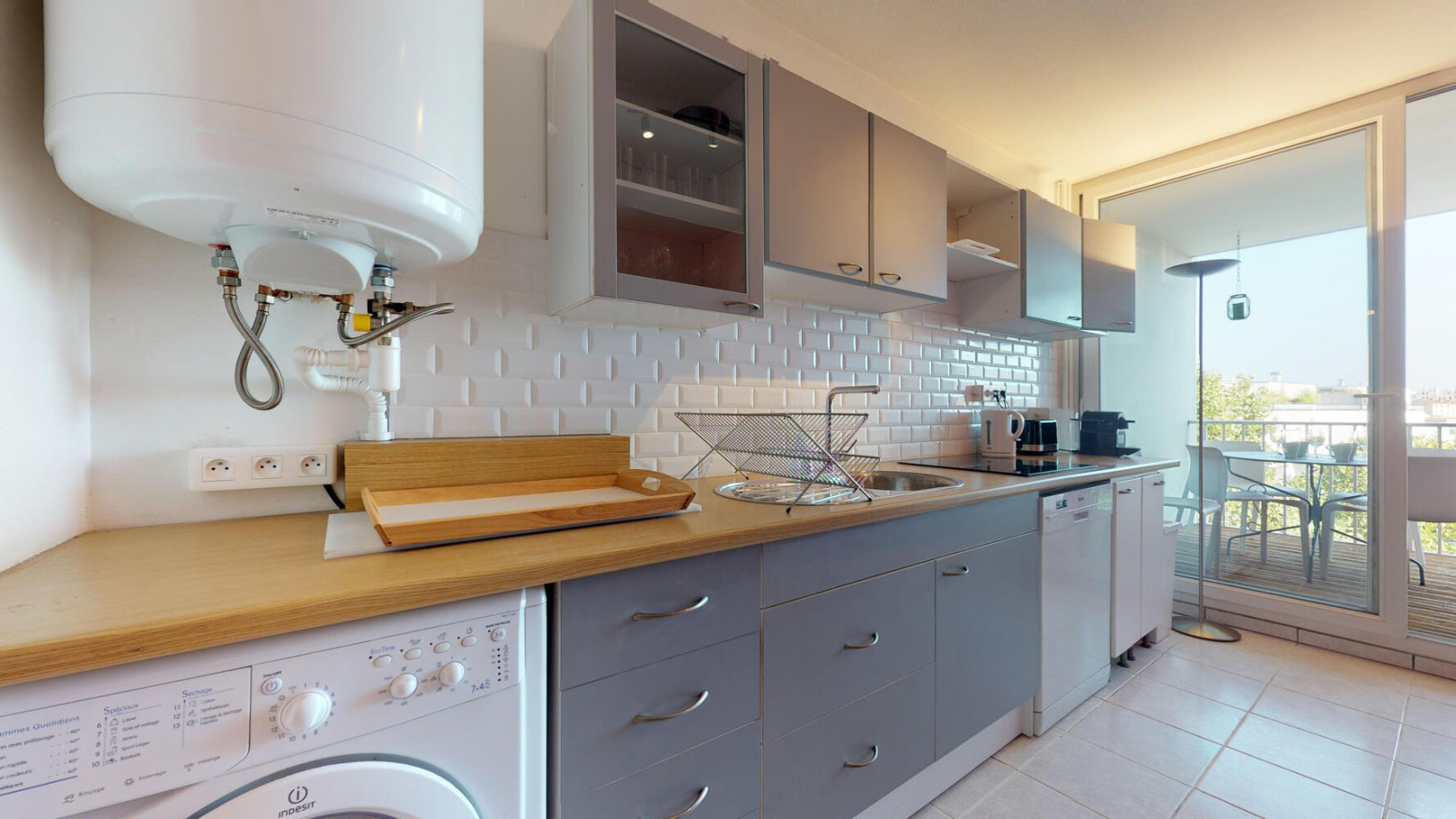 
                                                Colocation
                                                 Chambre en colocation appartement meublé