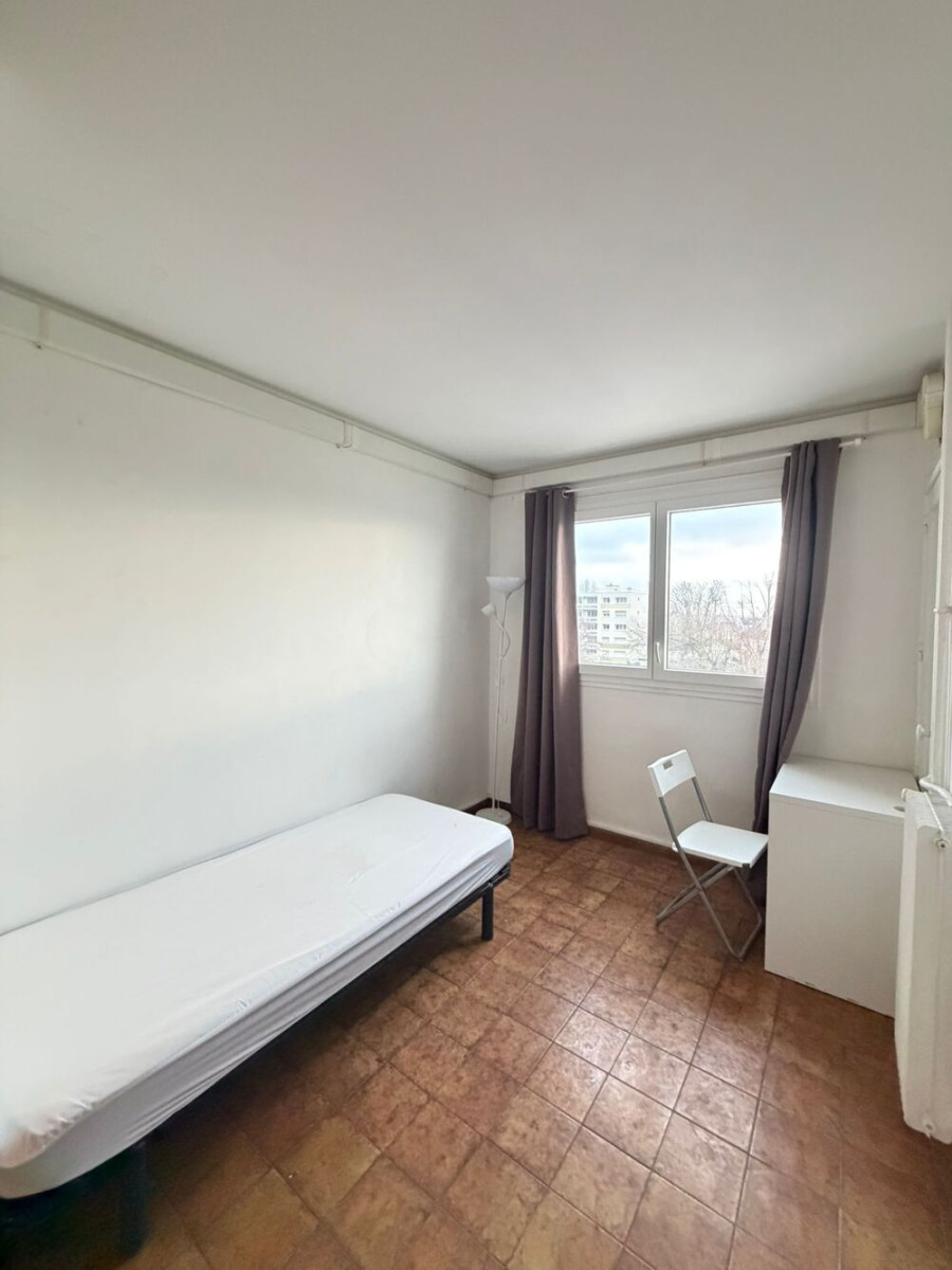 
                                                Colocation
                                                 Chambre 3 -  5 chambres disponibles en colocation