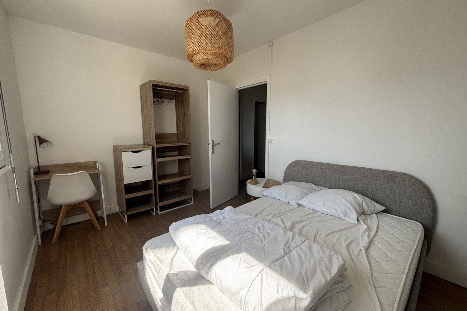 
                                                Colocation
                                                 Chambre 3 - Appartement 4 pièces