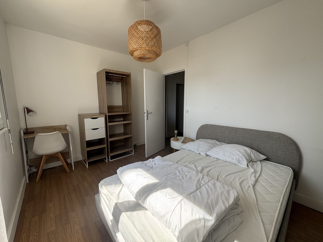 
                                                Colocation
                                                 Chambre 3 - Appartement 4 pièces