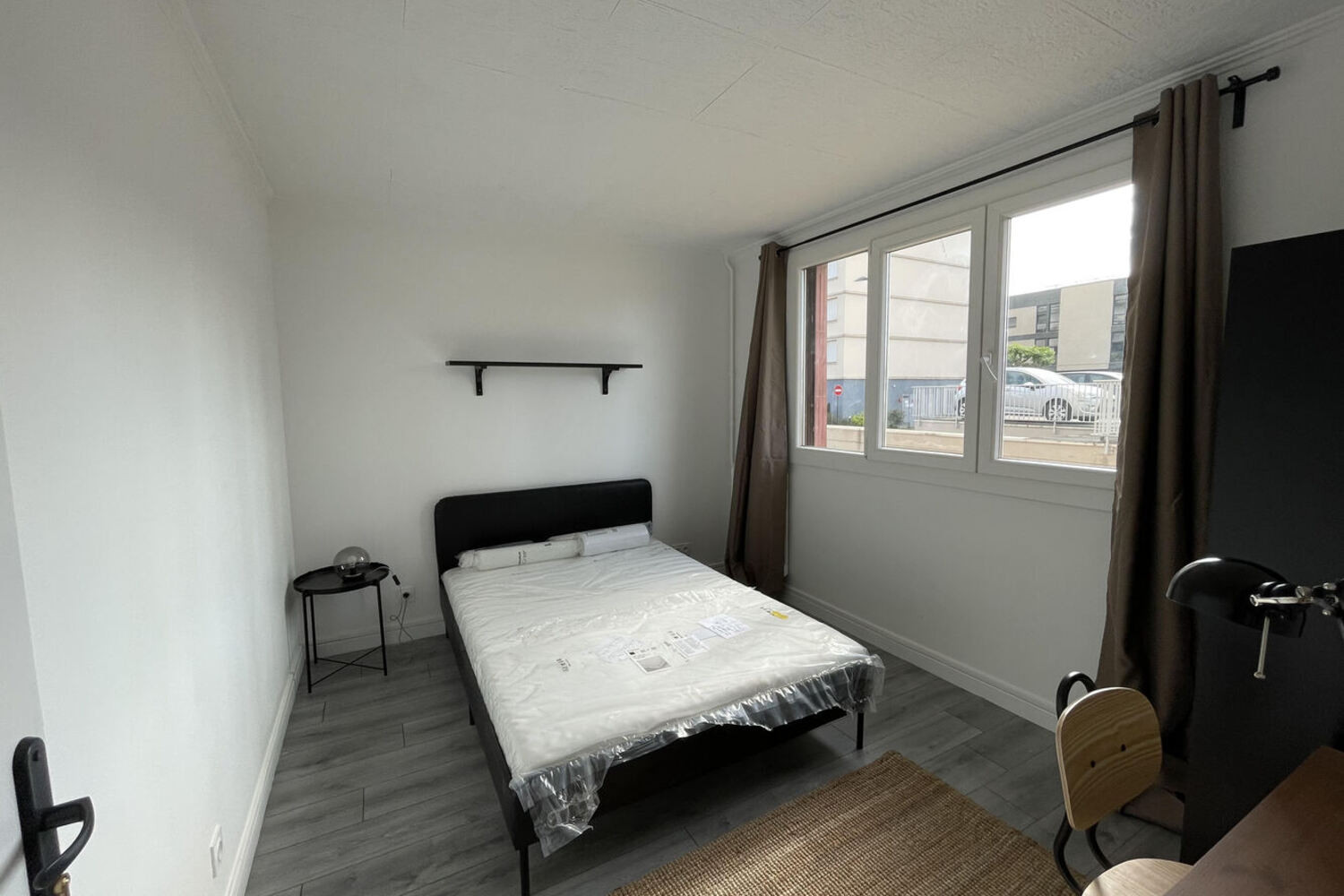 
                                                Colocation
                                                 Chambre 3 - Appartement 5 pièces
