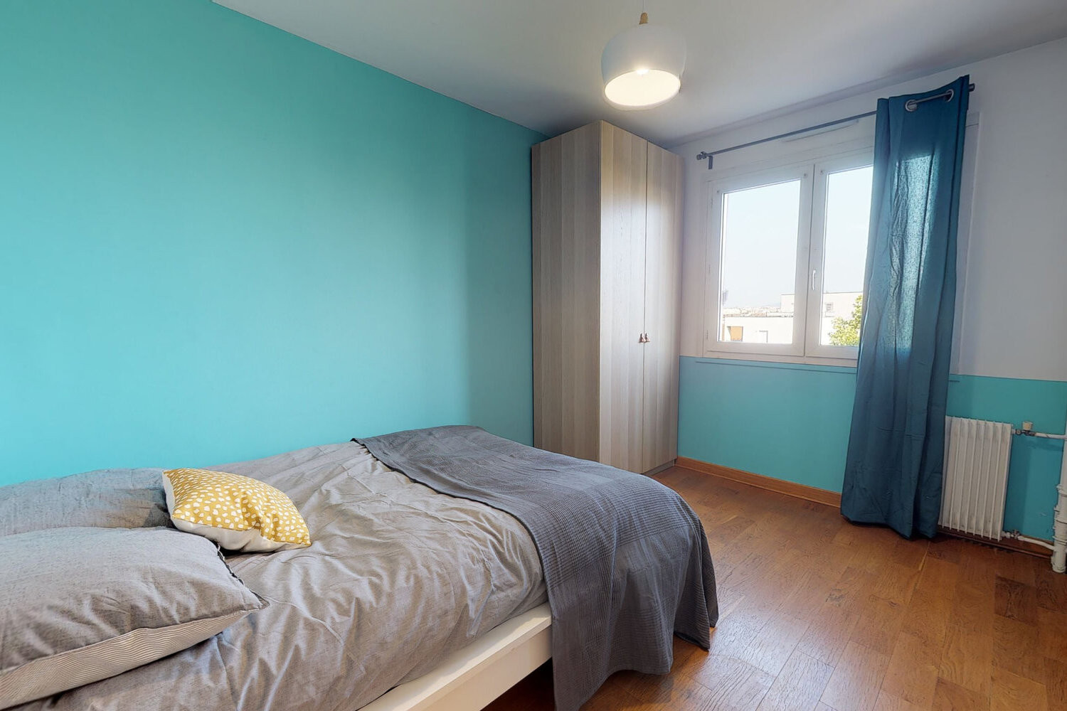 
                                                Colocation
                                                 Chambre en colocation appartement meublé