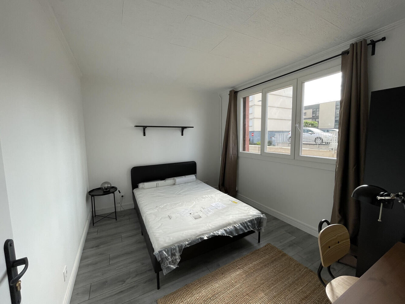
                                                Colocation
                                                 Chambre 4 - Appartement 5 pièces
