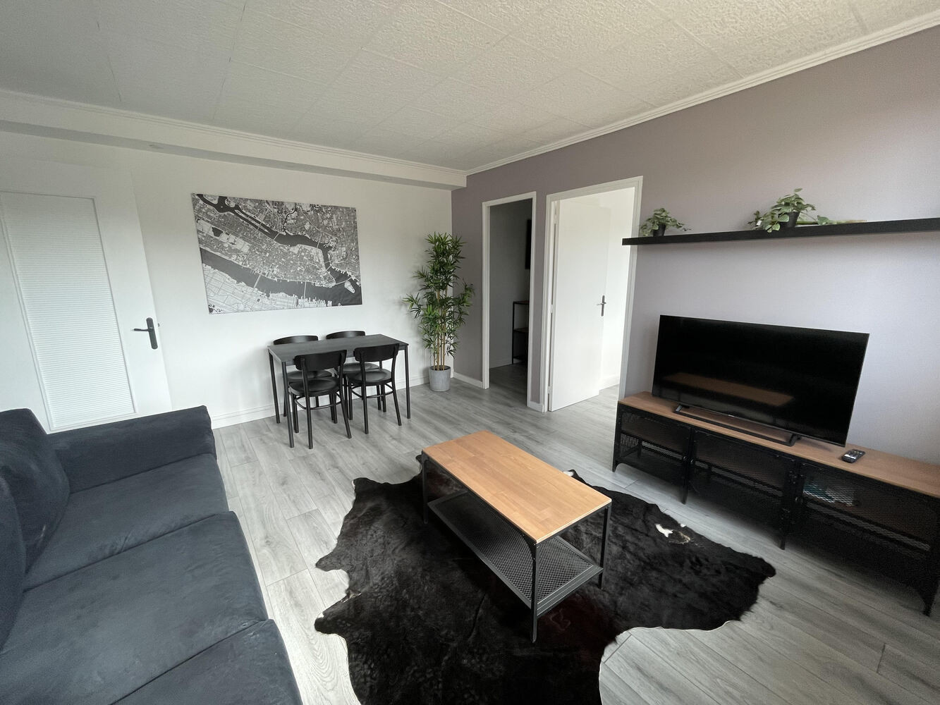 
                                                Colocation
                                                 Chambre 4 - Appartement 5 pièces
