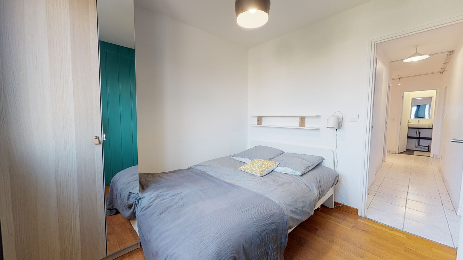 
                                                Colocation
                                                 Chambre en colocation appartement meublé