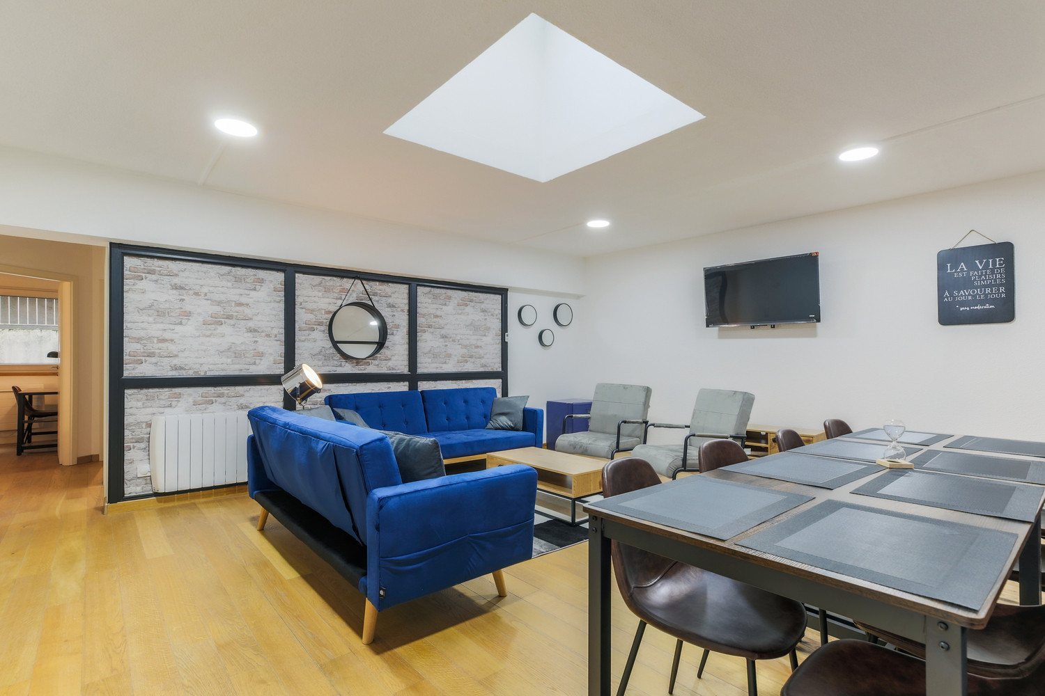 
                                                Colocation
                                                 Chambre 7 -  2 chambres disponibles en colocation