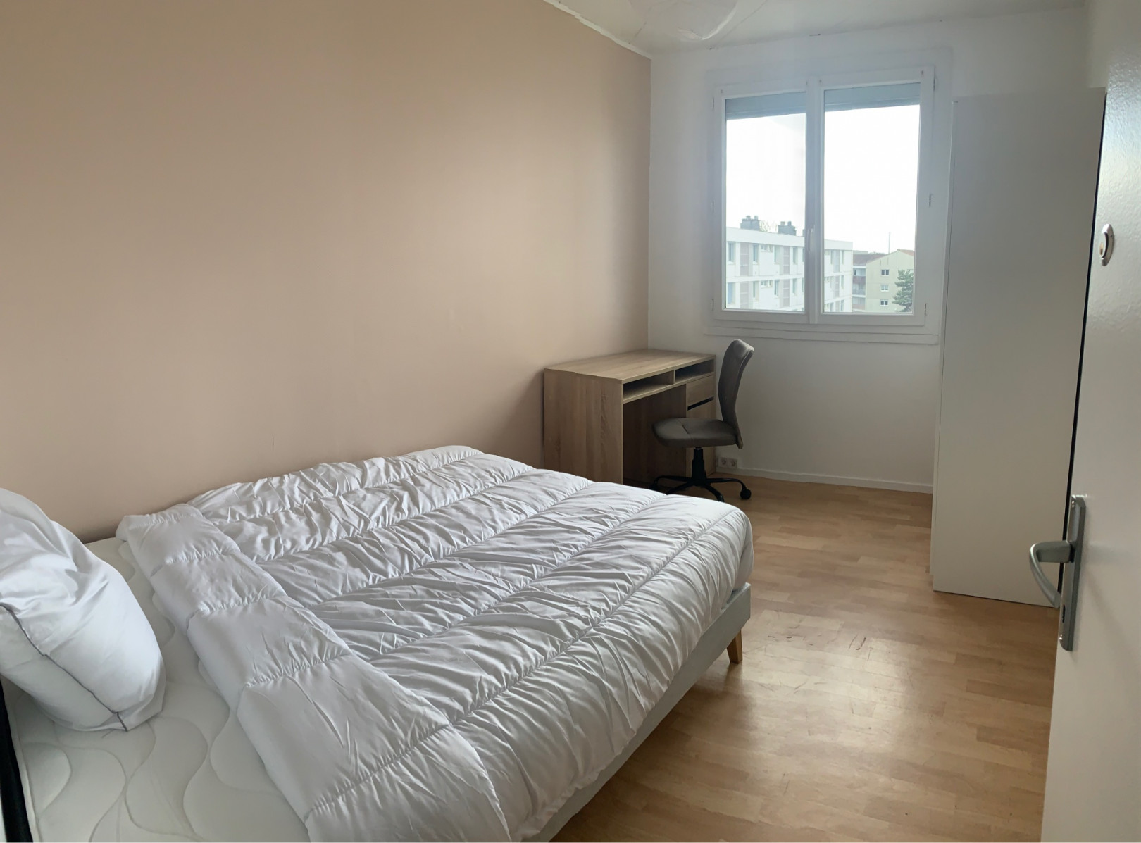 
                                                Colocation
                                                 Chambre 9.26m² à Mérignac