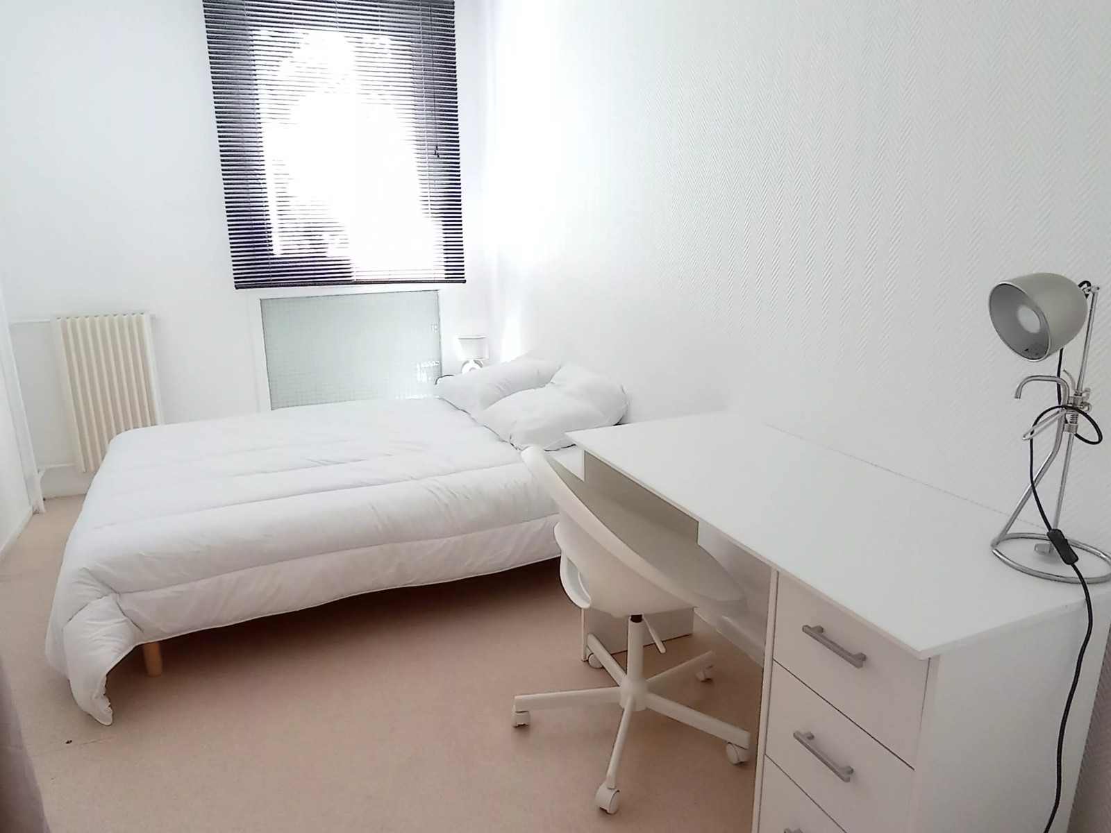 
                                                Colocation
                                                 Chambre 9.56m² à Talence