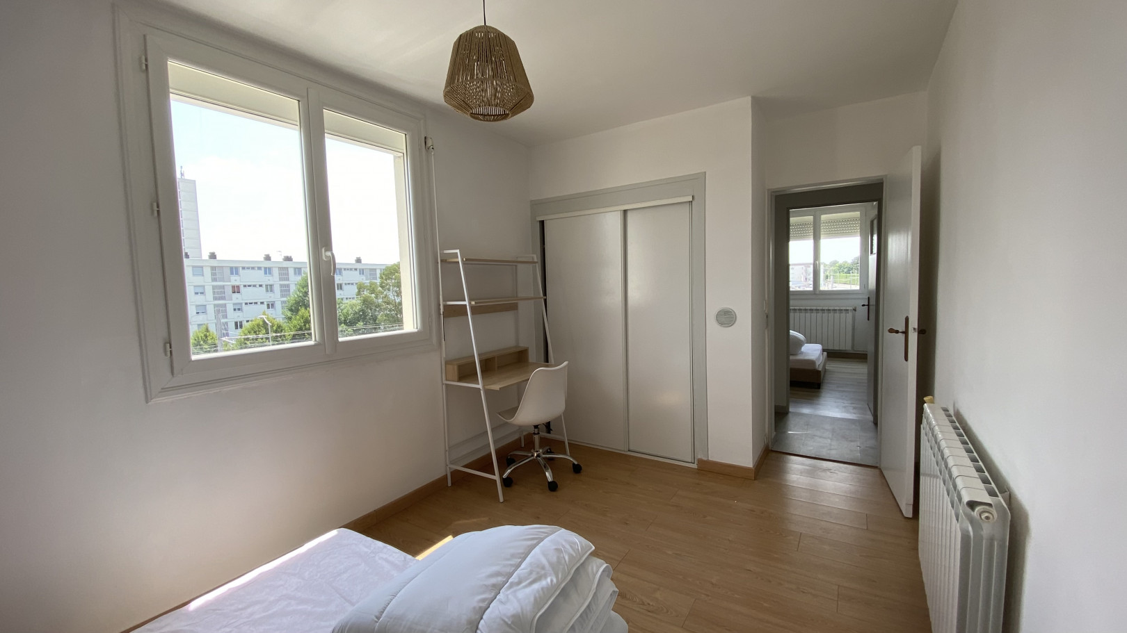 
                                                Colocation
                                                 Chambre 9m² à Mérignac