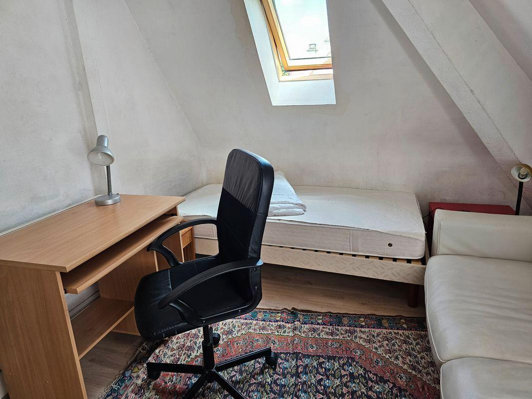 
                                                Location
                                                 Chambre à louer