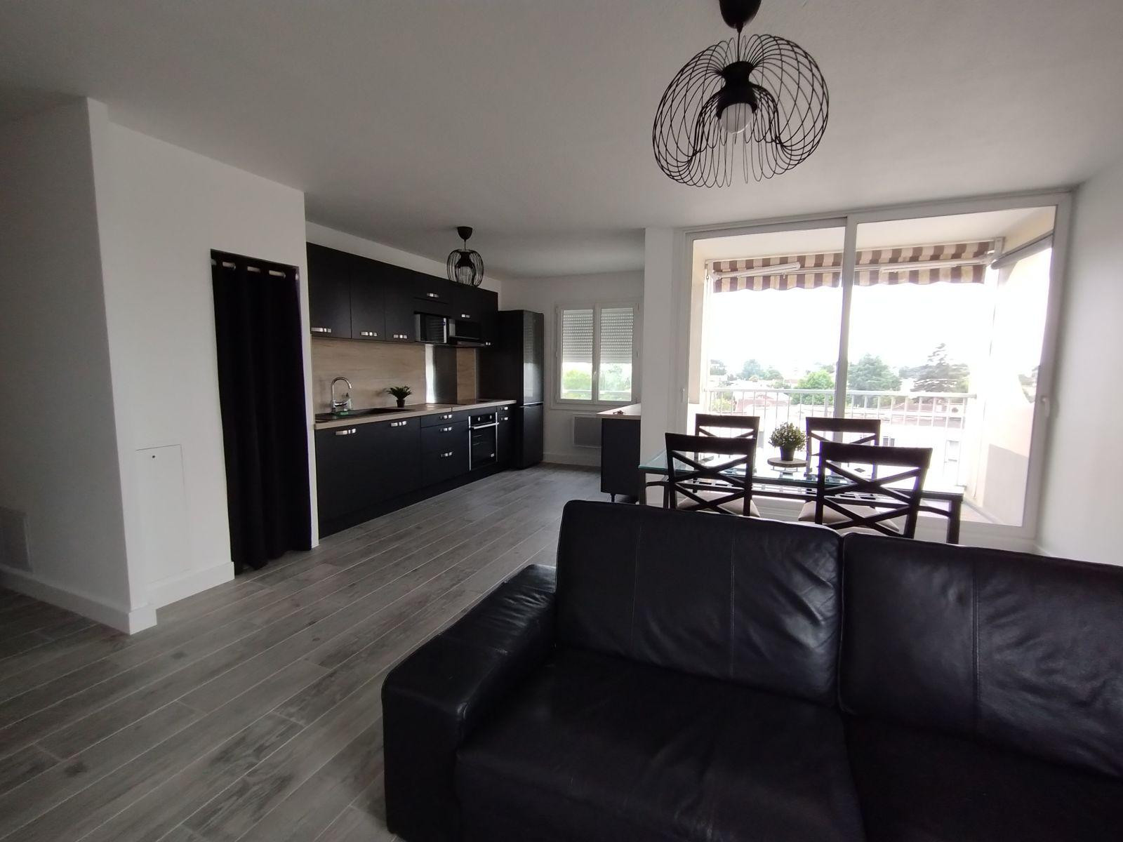 
                                                Location
                                                 Chambre à louer dans appart residence sécurisé.
