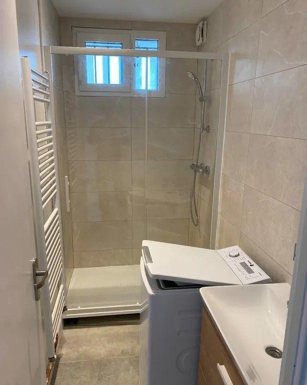 
                                                Colocation
                                                 Chambre à louer dans appartement 85m² rénové