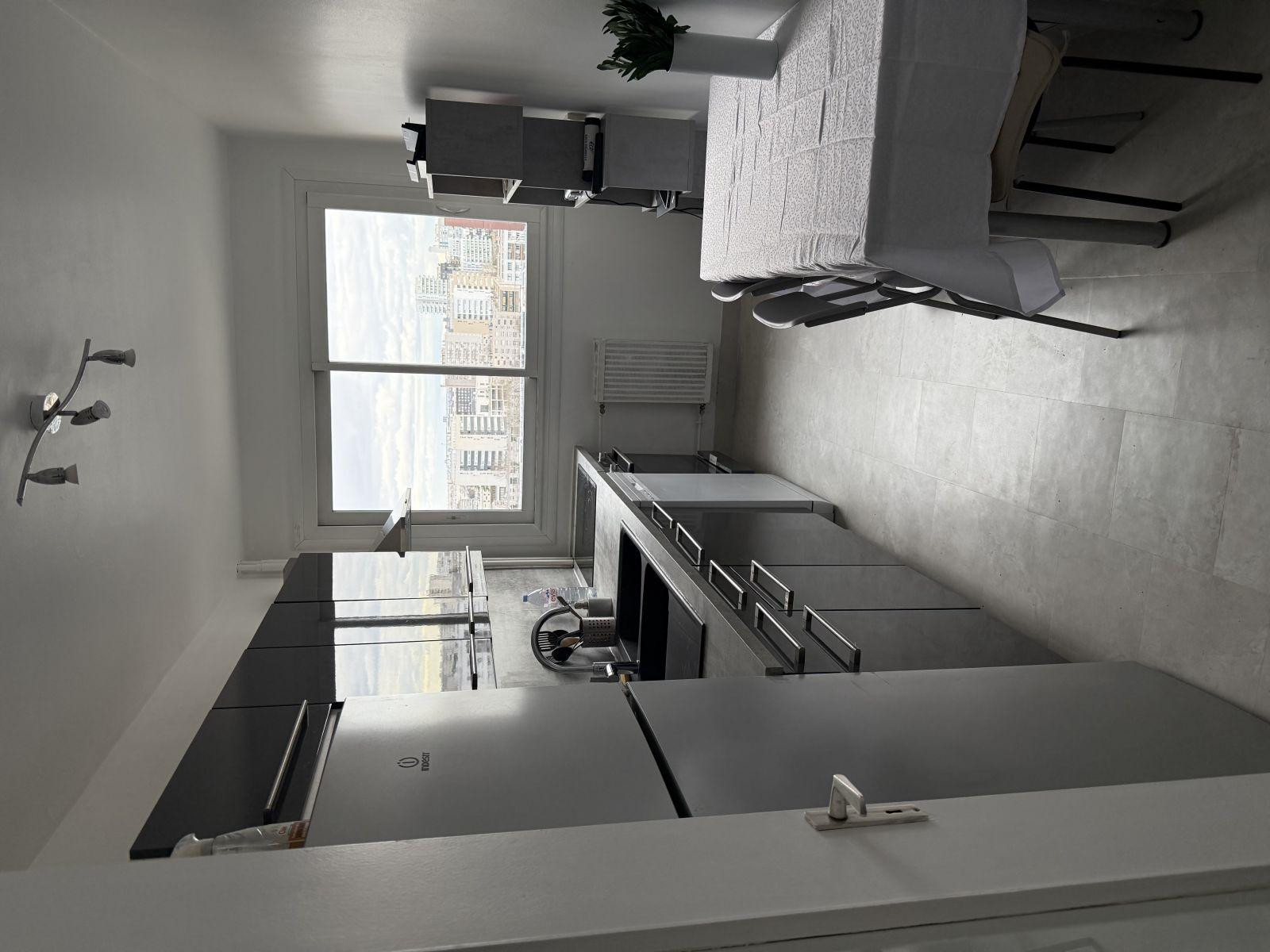 
                                                Location
                                                 Chambre à louer dans un appartement en collocation