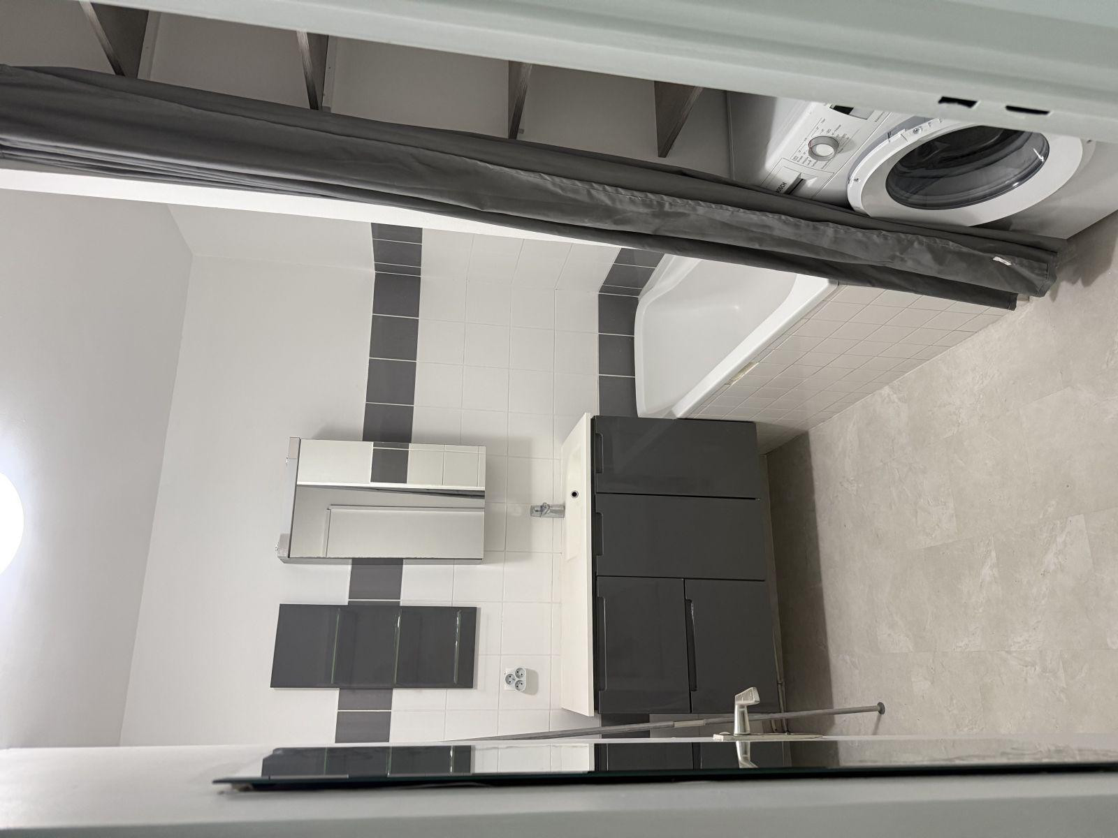 
                                                Location
                                                 Chambre à louer dans un appartement en collocation