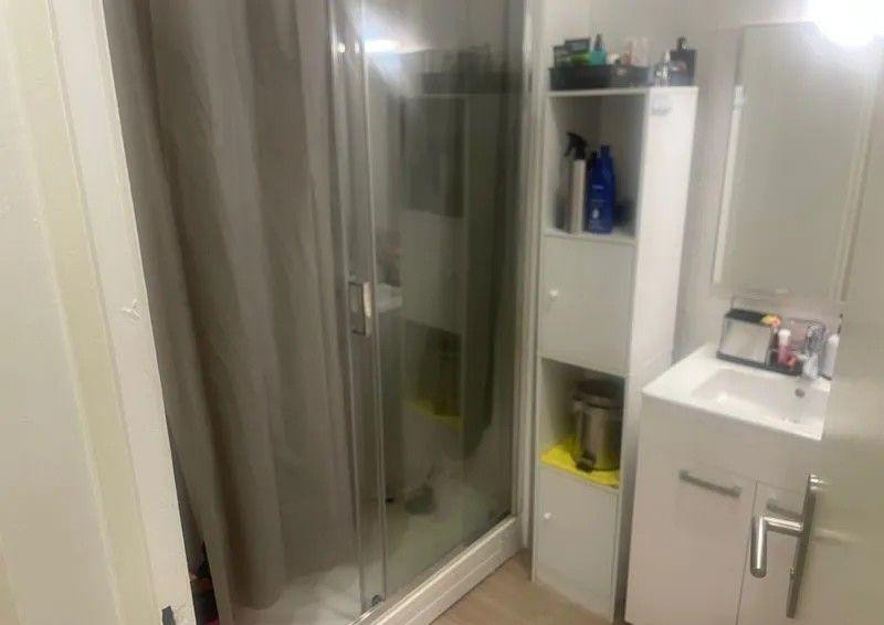 
                                                Colocation
                                                 Chambre à louer dans un appartement refait à neuf