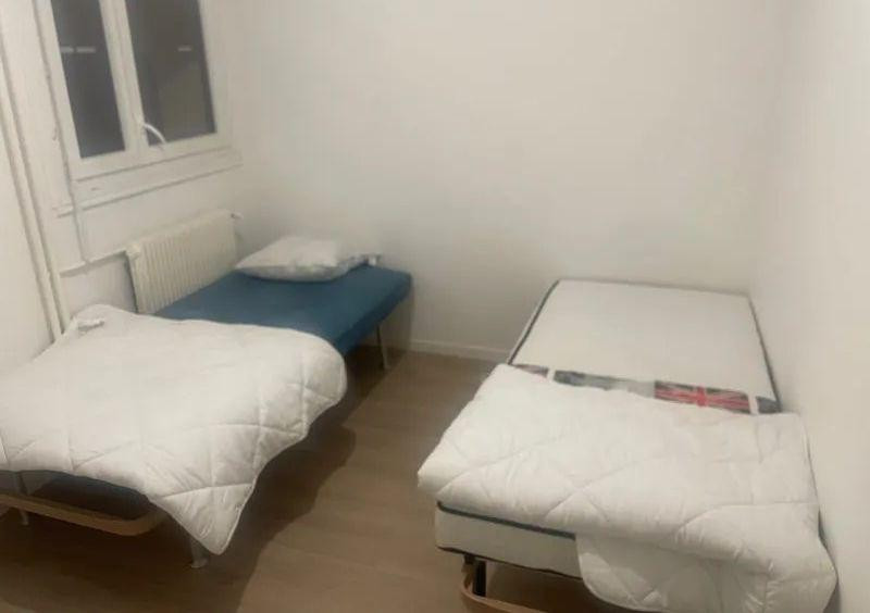 
                                                Colocation
                                                 Chambre à louer dans un appartement refait à neuf