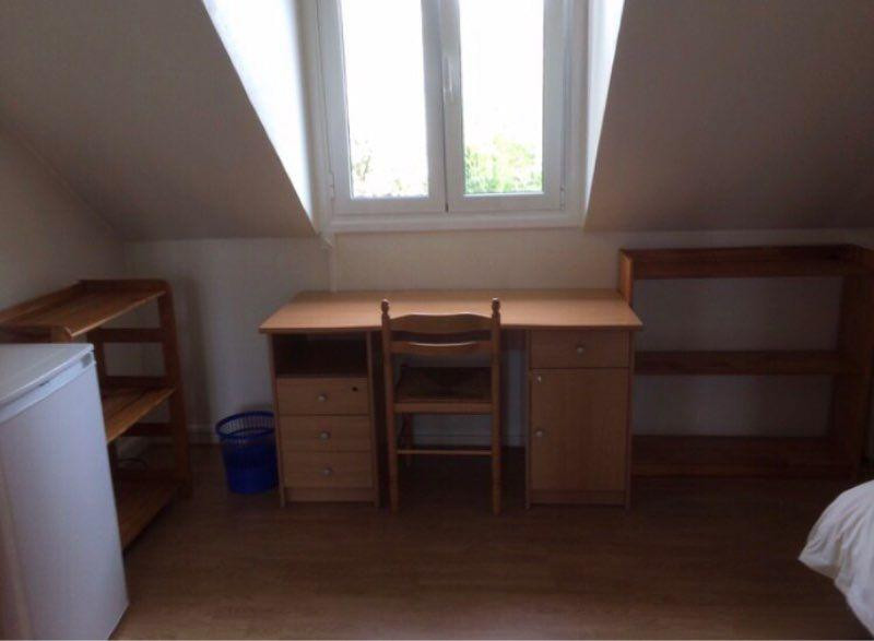 
                                                Colocation
                                                 Chambre à louer meublée à Palaiseau