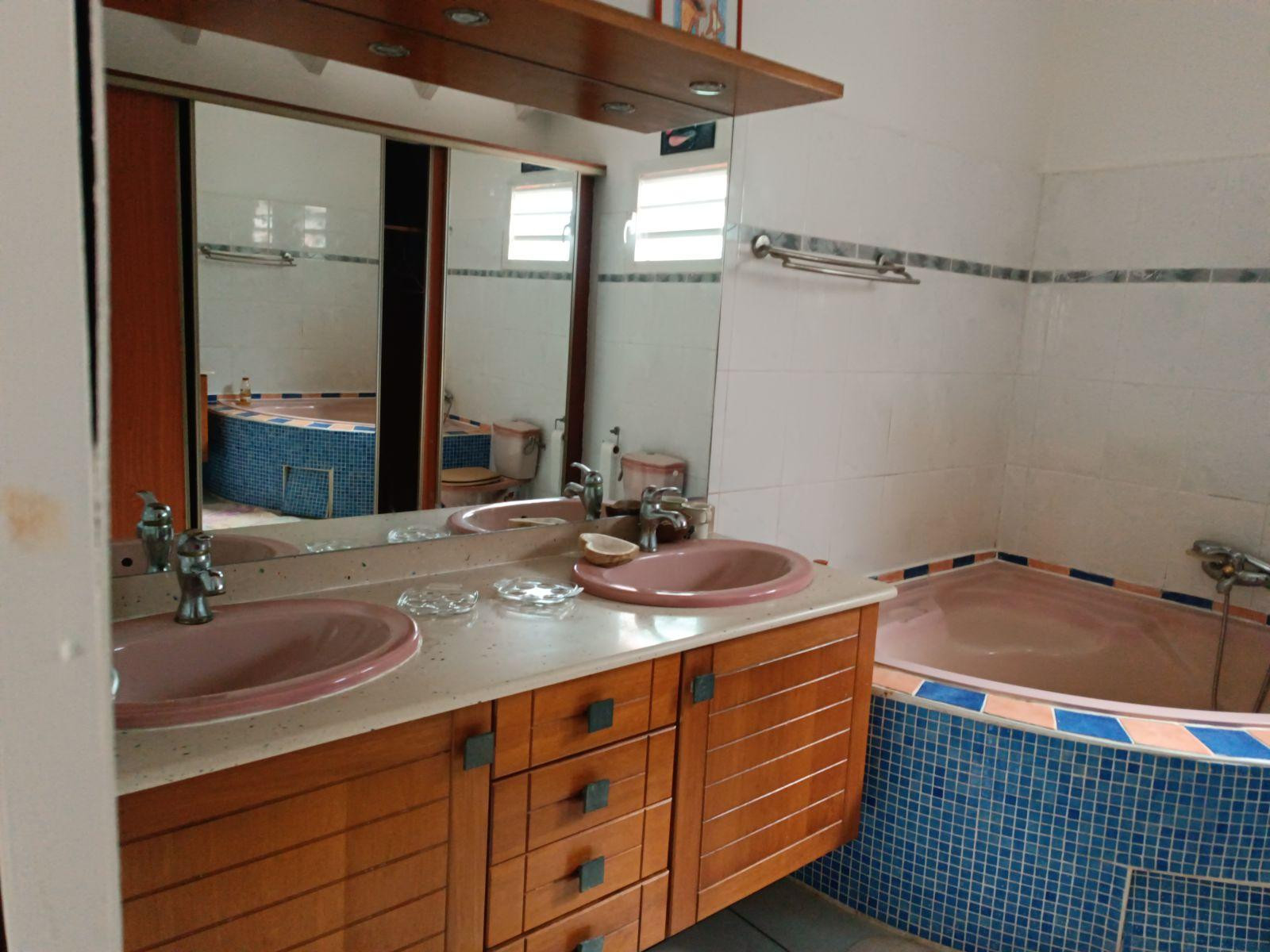 
                                                Colocation
                                                 Chambre à louer – Sainte-Anne (Guadeloupe)