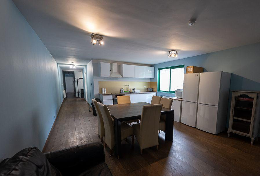 
                                                Colocation
                                                 Chambre à Tourcoing - grande maison avec patio