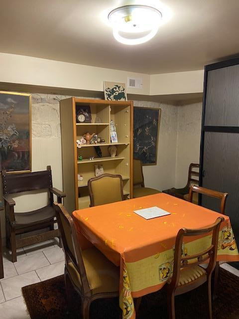 
                                                Colocation
                                                 Chambre agréable