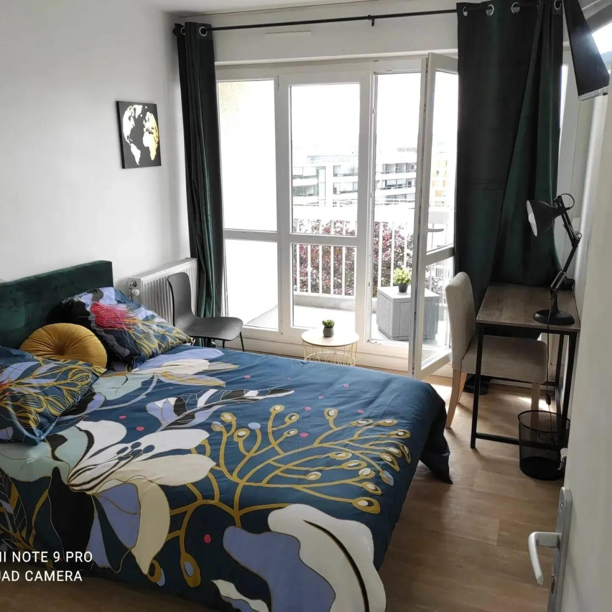 
                                                Colocation
                                                 Chambre avec balcon cergy préfecture