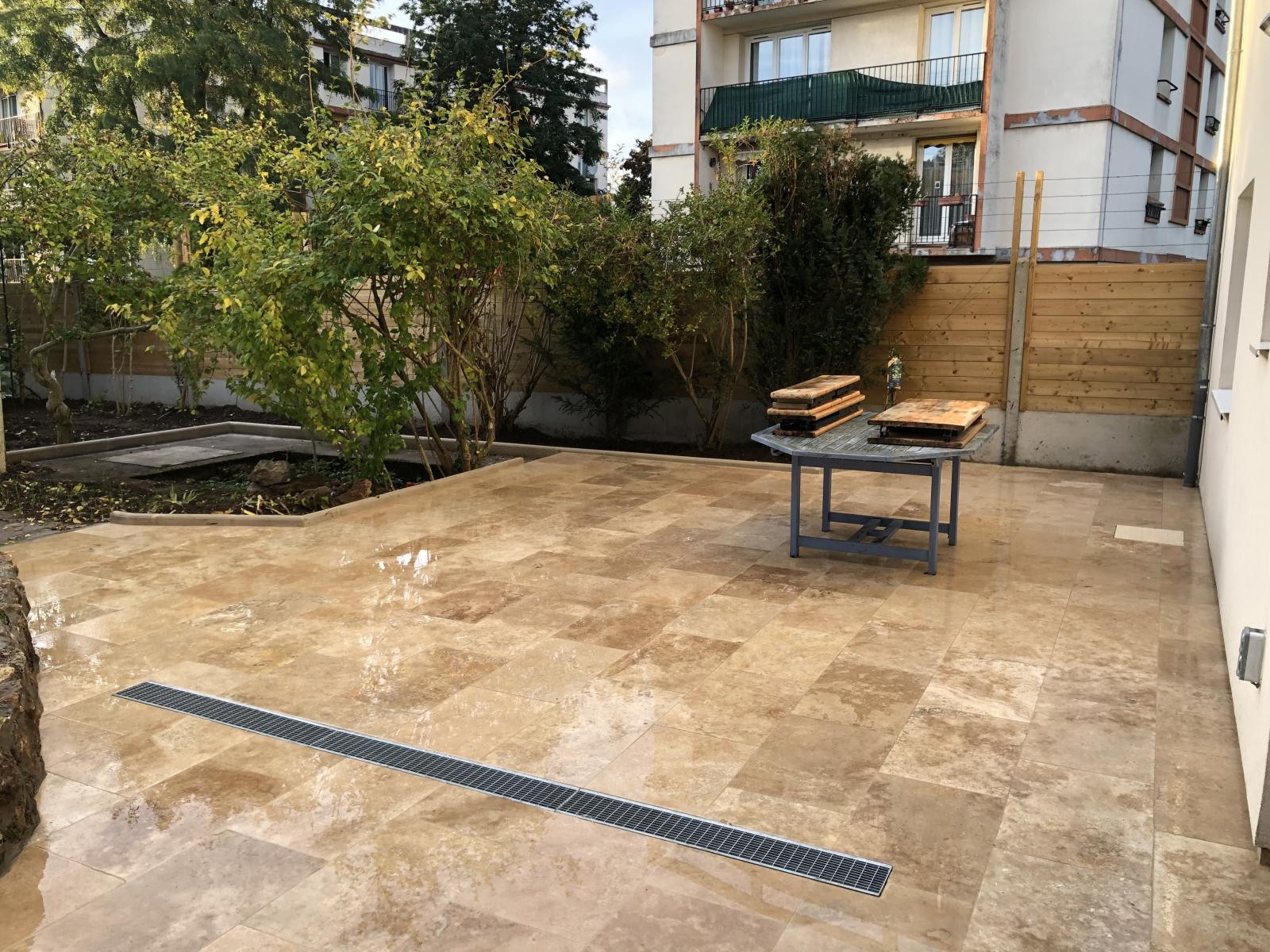 
                                                Colocation
                                                 Chambre avec SDB et WC privés dans maison coliving