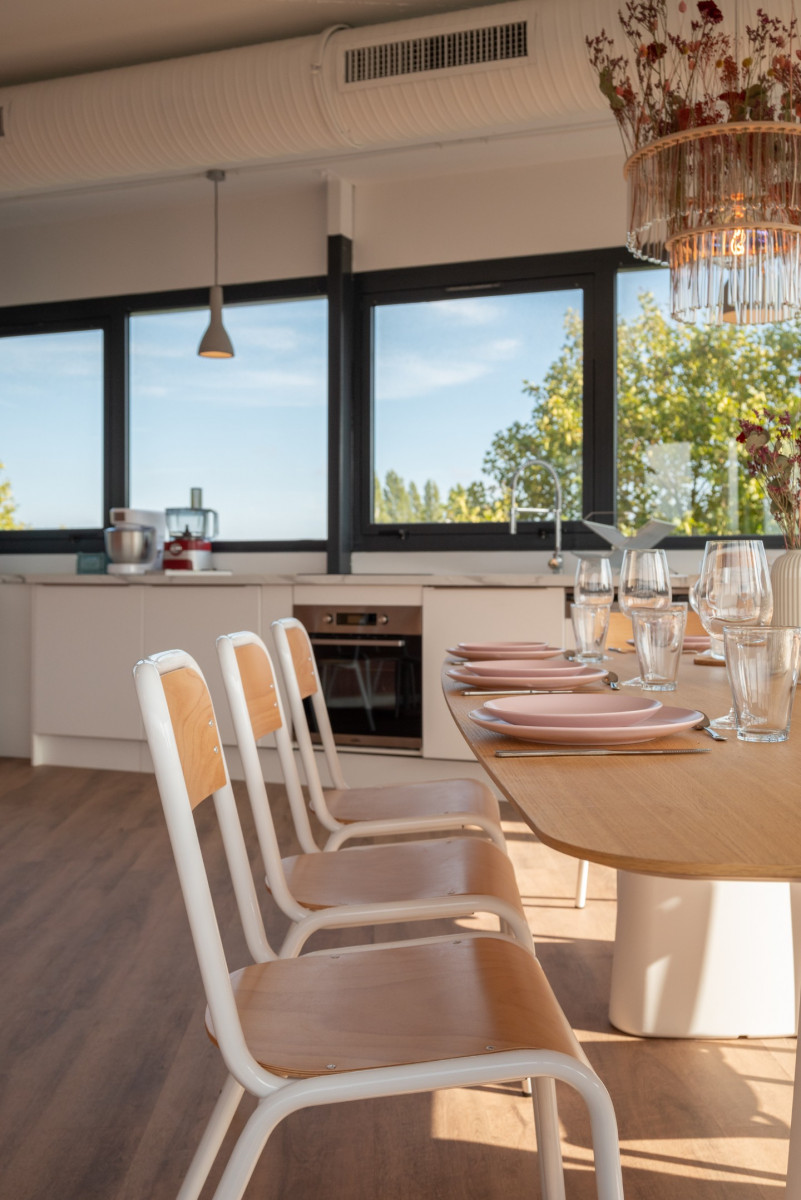 
                                                Colocation
                                                 Chambre avec SDB privée - Coliving - Saint André