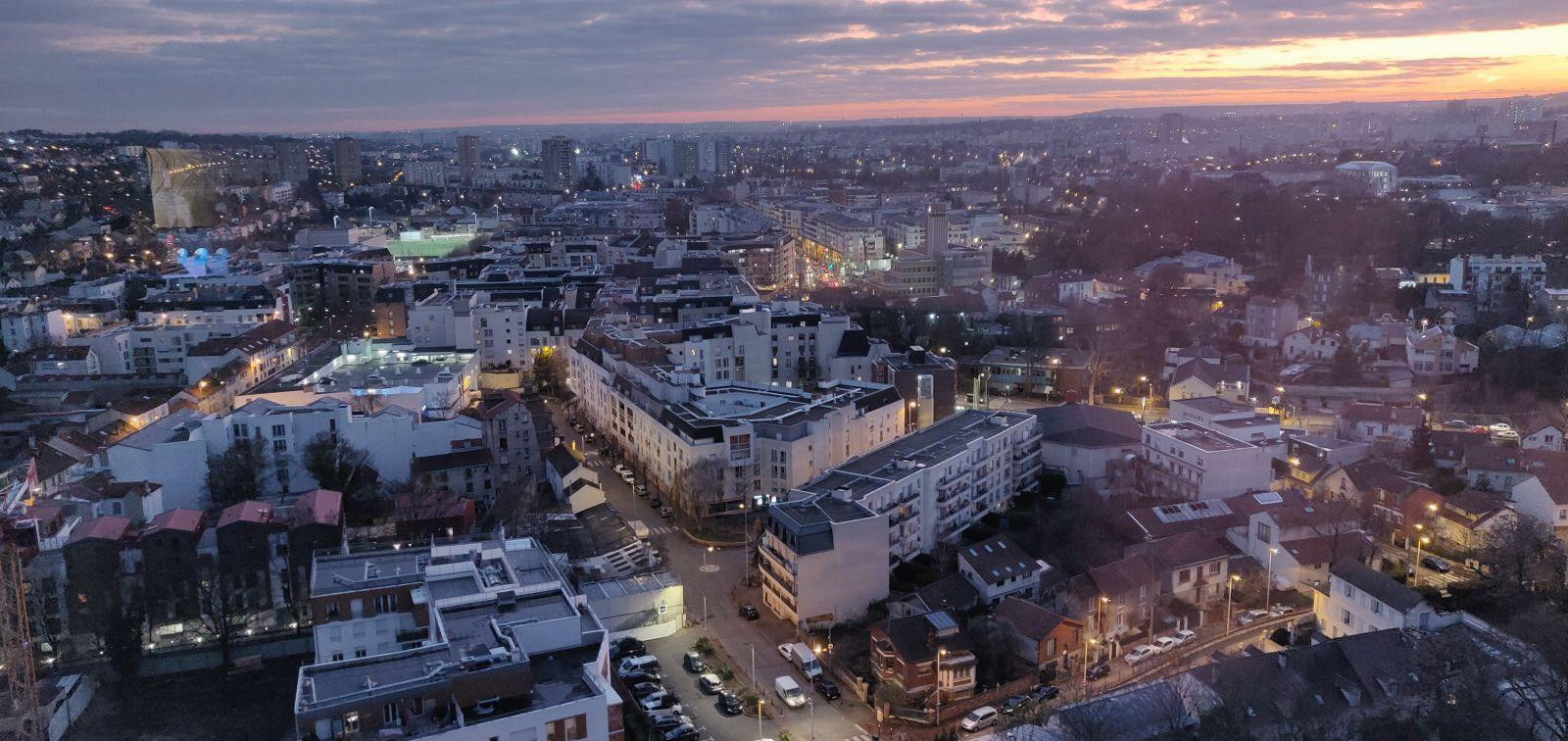 
                                                Colocation
                                                 Chambre avec vue dégagée et environnement calme