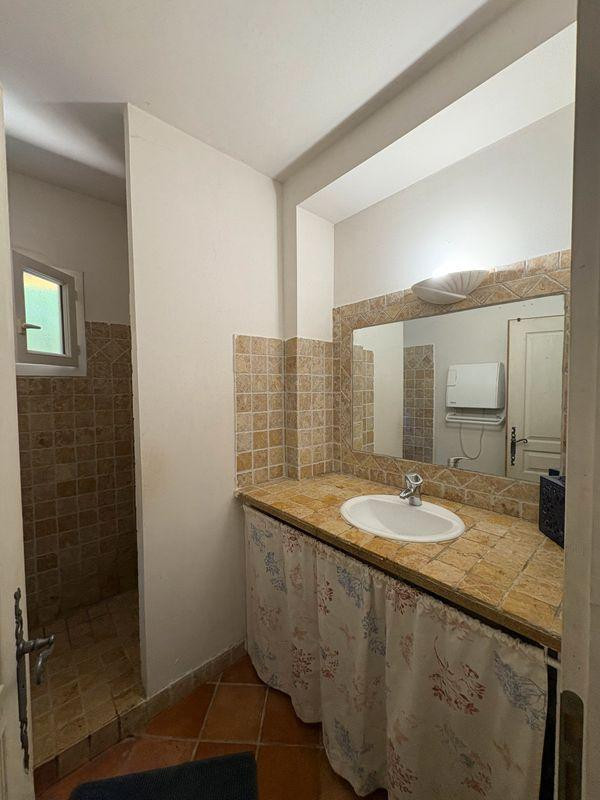 
                                                Colocation
                                                 Chambre chez l'habitant à Aix en provence