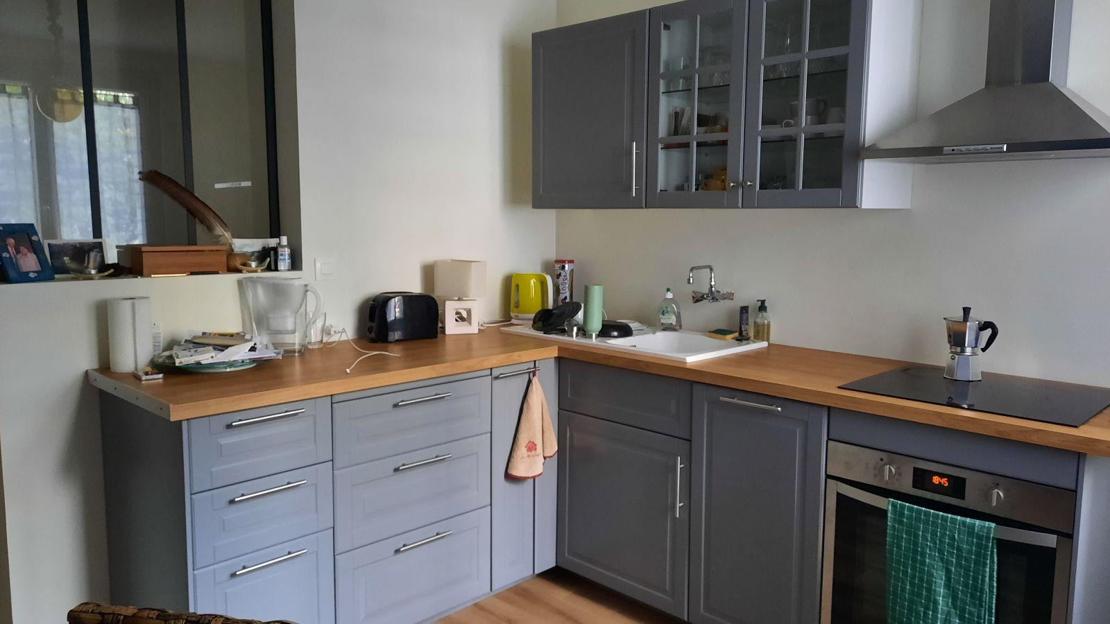 
                                                Colocation
                                                 Chambre chez l'habitant avec balcon sans vis à vis