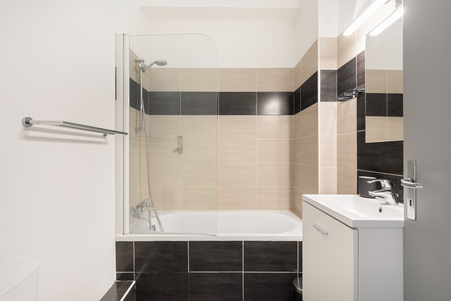 
                                                Colocation
                                                 COLIVING - Cagnes-sur-Mer 6