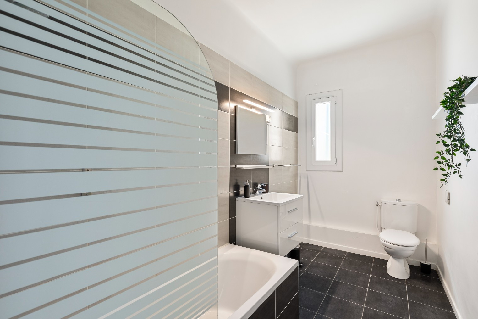
                                                Colocation
                                                 COLIVING - Cagnes-sur-Mer 7