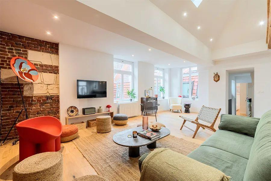 
                                                Colocation
                                                 Chambre coliving dans superbe maison Vieux-Lille