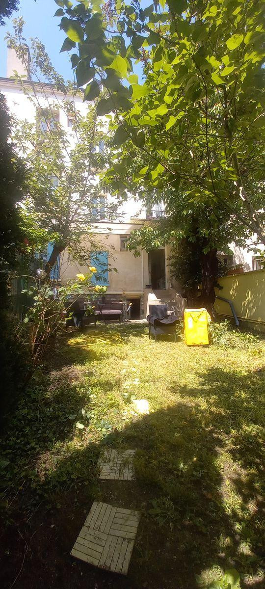 
                                                Colocation
                                                 Chambre/Coliving International/La Defense/Jardin