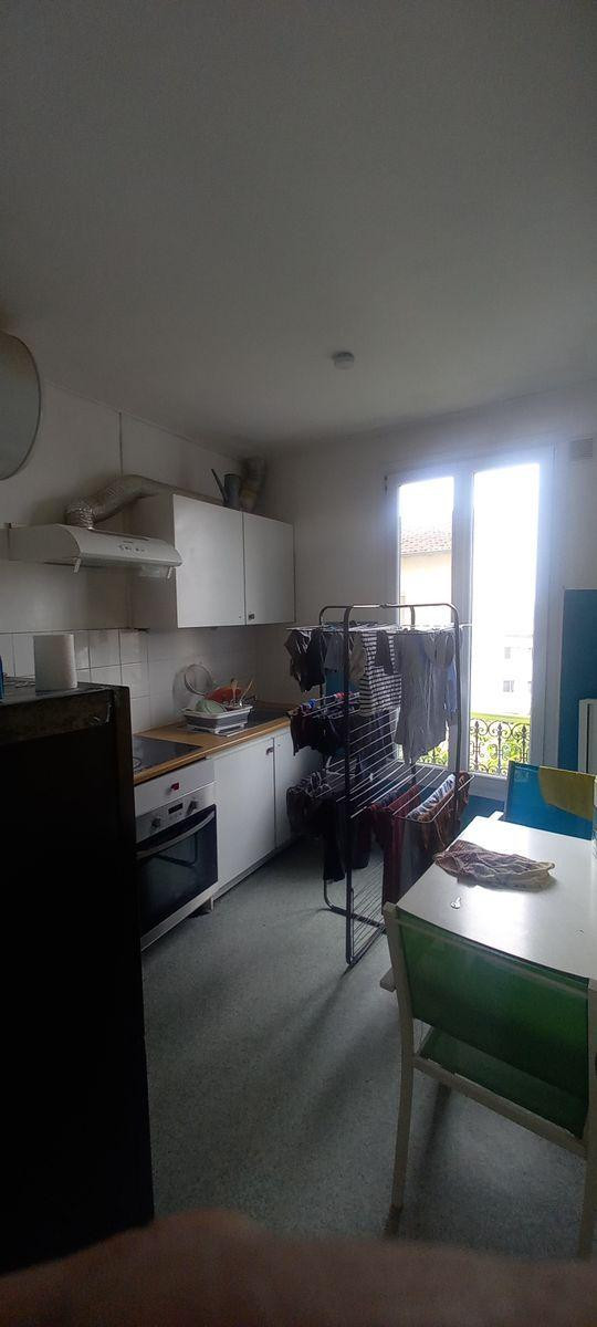 
                                                Colocation
                                                 Chambre/Coliving International/La Defense/Jardin