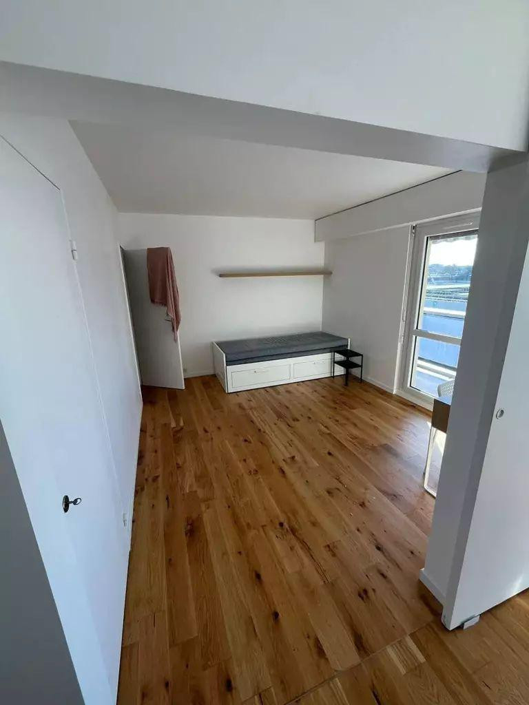 
                                                Colocation
                                                 Chambre colocation appartement 82m²-Bordeaux
