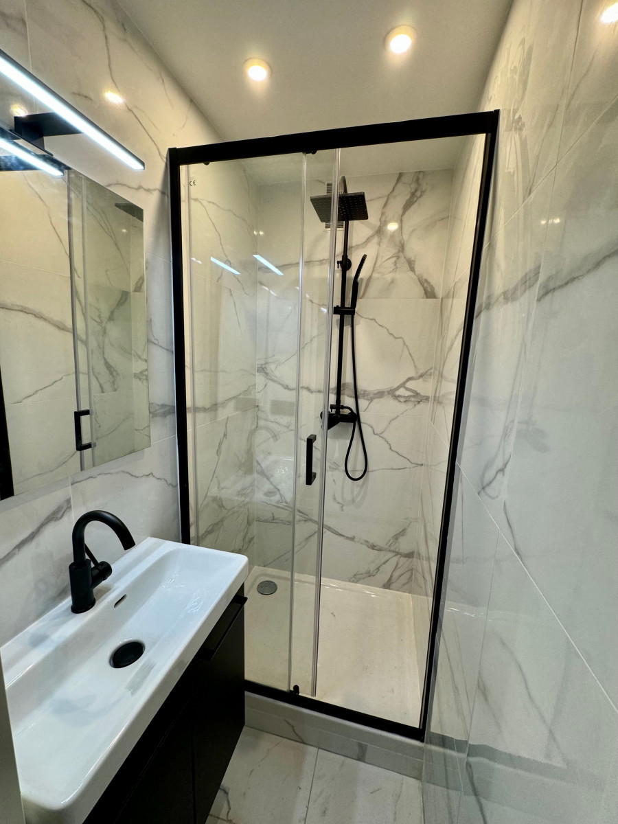 
                                                Location
                                                 Chambre cosy à louer – Colocation rénovée et tout confort (loyer tout inclus)