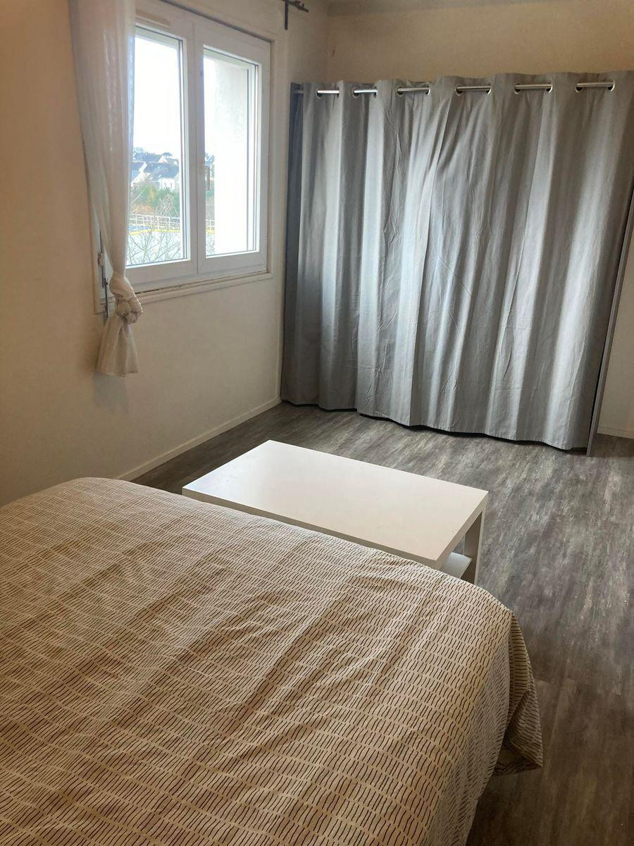 
                                                Colocation
                                                 Chambre dans appartement entièrement meublé