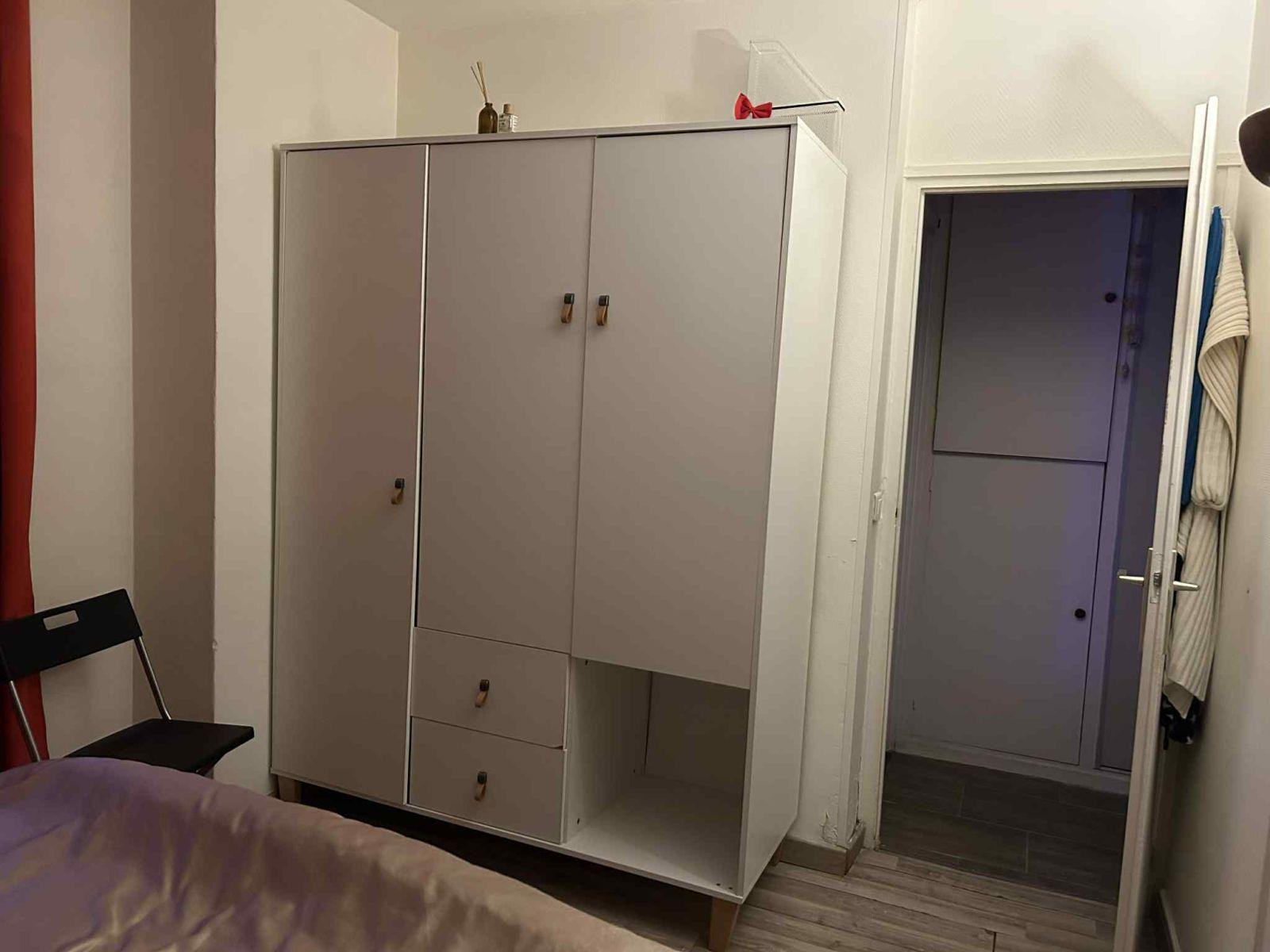 
                                                Colocation
                                                 Chambre dans beau 3P meublé 59m² pet friendly