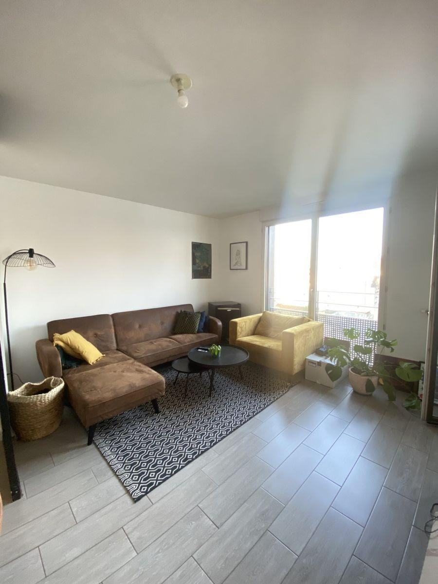
                                                Colocation
                                                 Chambre dans belle coloc 61m² à Meudon