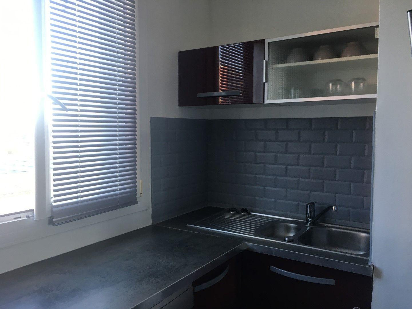 
                                                Colocation
                                                 Chambre dans belle coloc 64m² tt compris