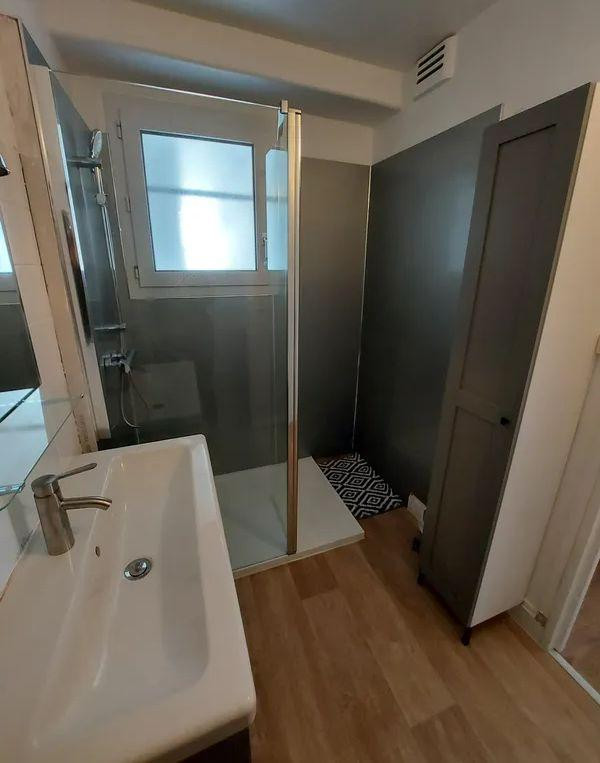 
                                                Colocation
                                                 Chambre dans belle coloc 84m2 à Brest