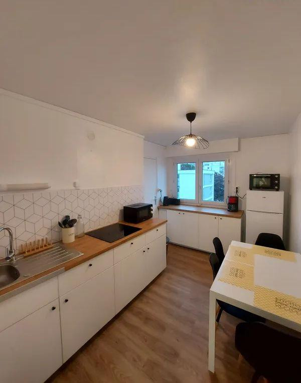 
                                                Colocation
                                                 Chambre dans belle coloc 84m2 à Brest